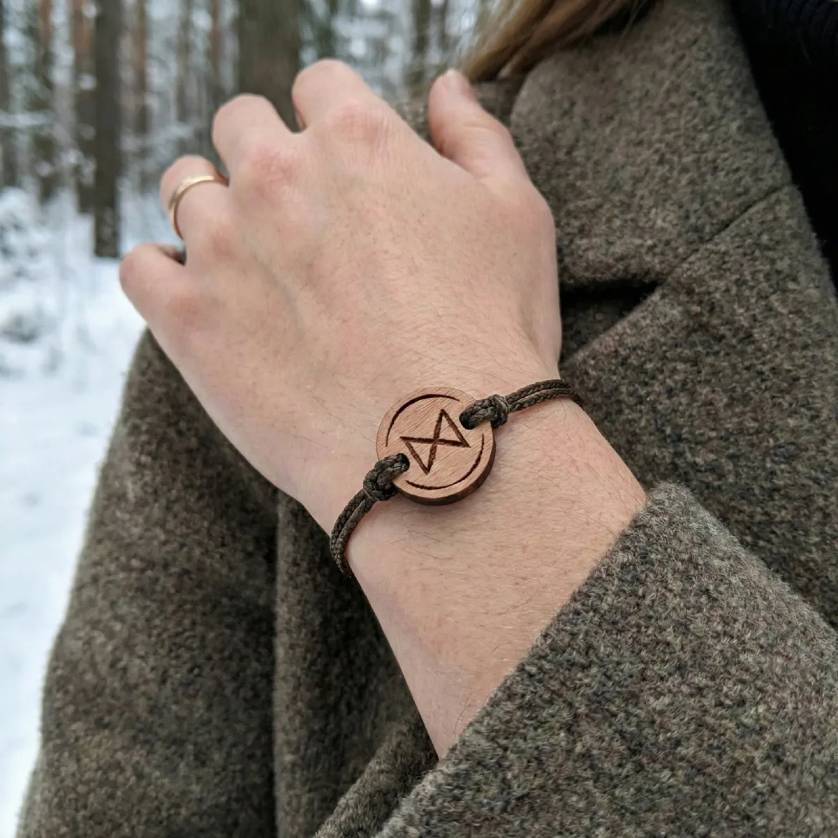 Vikings Dagaz Wooden Bracelet - Renewal and Change