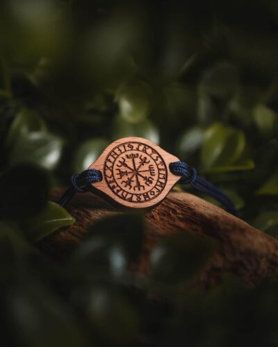 Viking Vegvisir Swiss Wooden Bracelet
