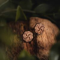 Clous d'oreilles Nomad en bois de hêtre suisse
