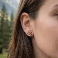 clous-oreilles-bois-indyana-couleur-6 Clous d'oreilles en bois Indyana (Série colorée)