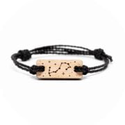 Astro-Skorpion-Armband aus Holz Holzarmband mit dem astrologischen Zeichen Skorpion