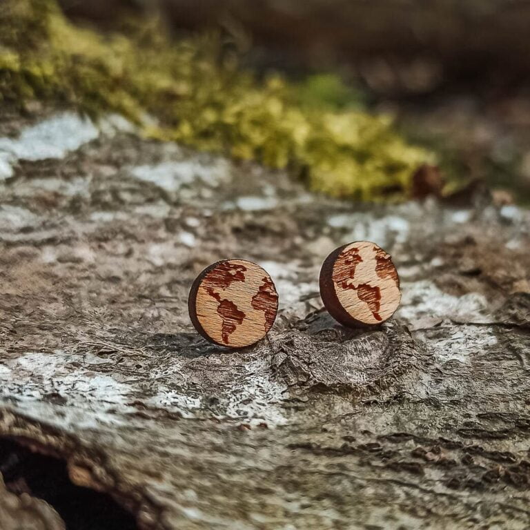 Wooden stud earrings in the shape of the planet Earth