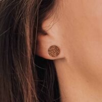 Wooden stud earrings inspired by the Dalia flower
