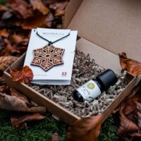 Snowflake wooden essential oil diffuser