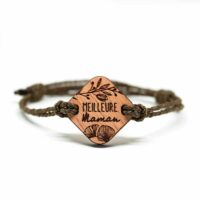 Bracelet en bois spécial fête des mères personnalisable carré