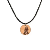 Collier-en-bois-pinver-pet-noir Collier en bois avec motif de sapins
