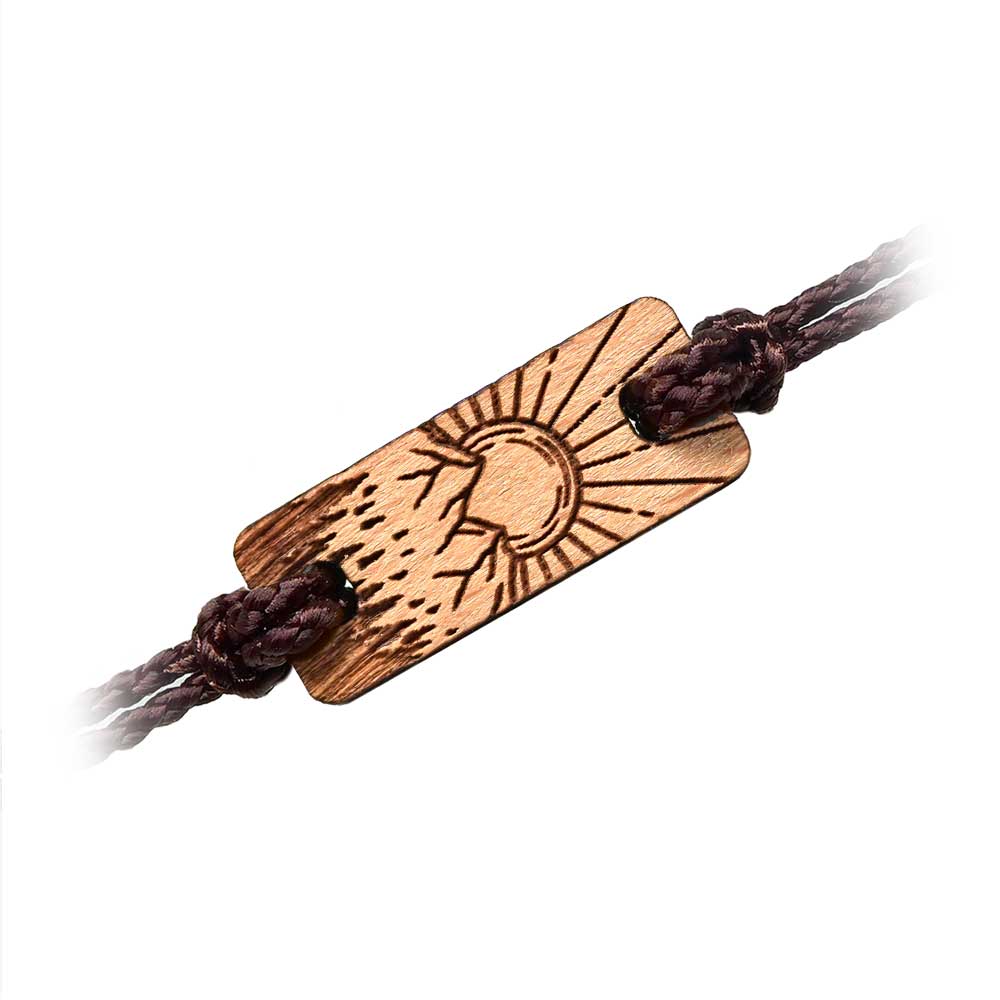 Bracelet en bois au motif de montagne et soleil