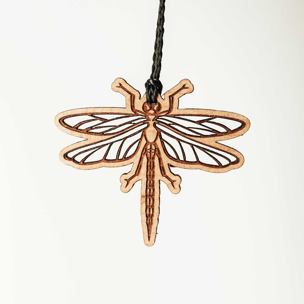 Wooden essential oil diffuser with dragonfly design