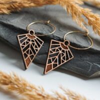 Orecchini in legno spaiati di Dispar