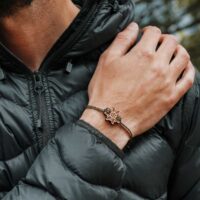 Bracelet en bois suisse Edelweiss