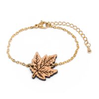 Bracelet en bois suisse au design de feuille d'érable