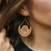 Centaurea wooden earrings with a mandala design