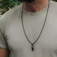 Collier en bois et plastique recyclé pour homme Aesir noir