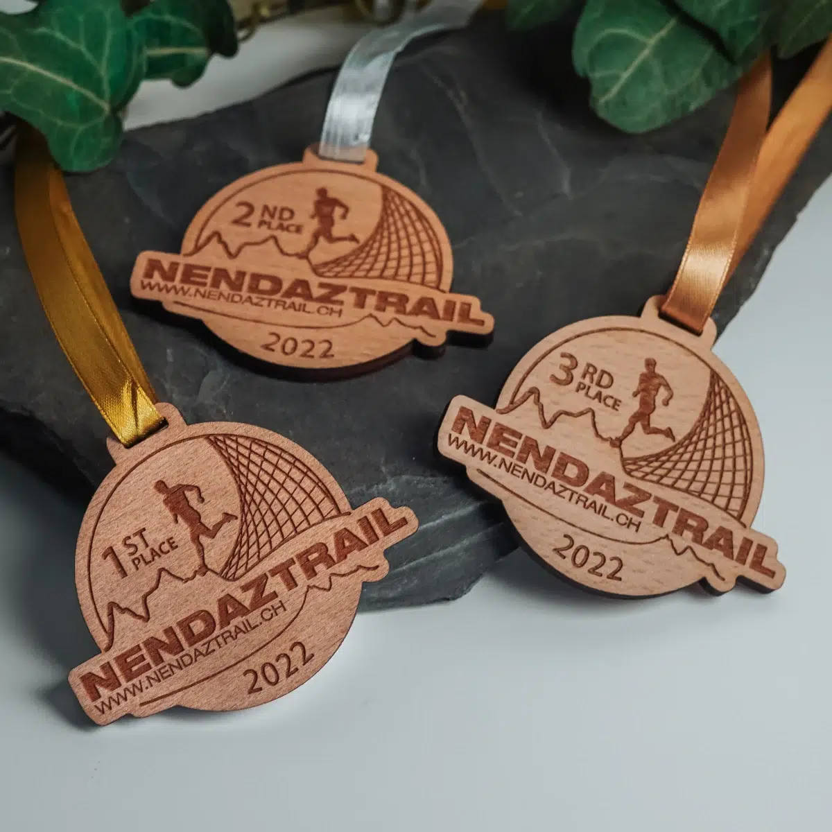 Medaglia in legno personalizzata per trail o evento sportivo