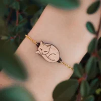 Wooden cat bracelet