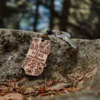 Portachiavi in ​​legno personalizzato per la festa della mamma