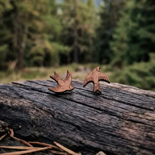Clous-oreilles-en-bois-oiseaux-birdy (1) Clous d'oreilles en bois Birdy