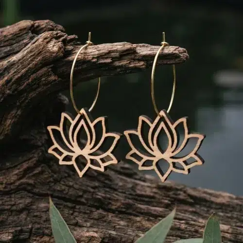 Boucles-oreilles-creoles-en-bois-lotus-3 Boucles d'oreilles en bois Lotus
