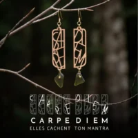 signification-boucles-oreilles-carpediem Boucles d'oreilles en bois Carpe Diem