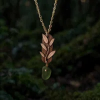 collier-en-bois-eden-kaki-or Collier en bois Eden