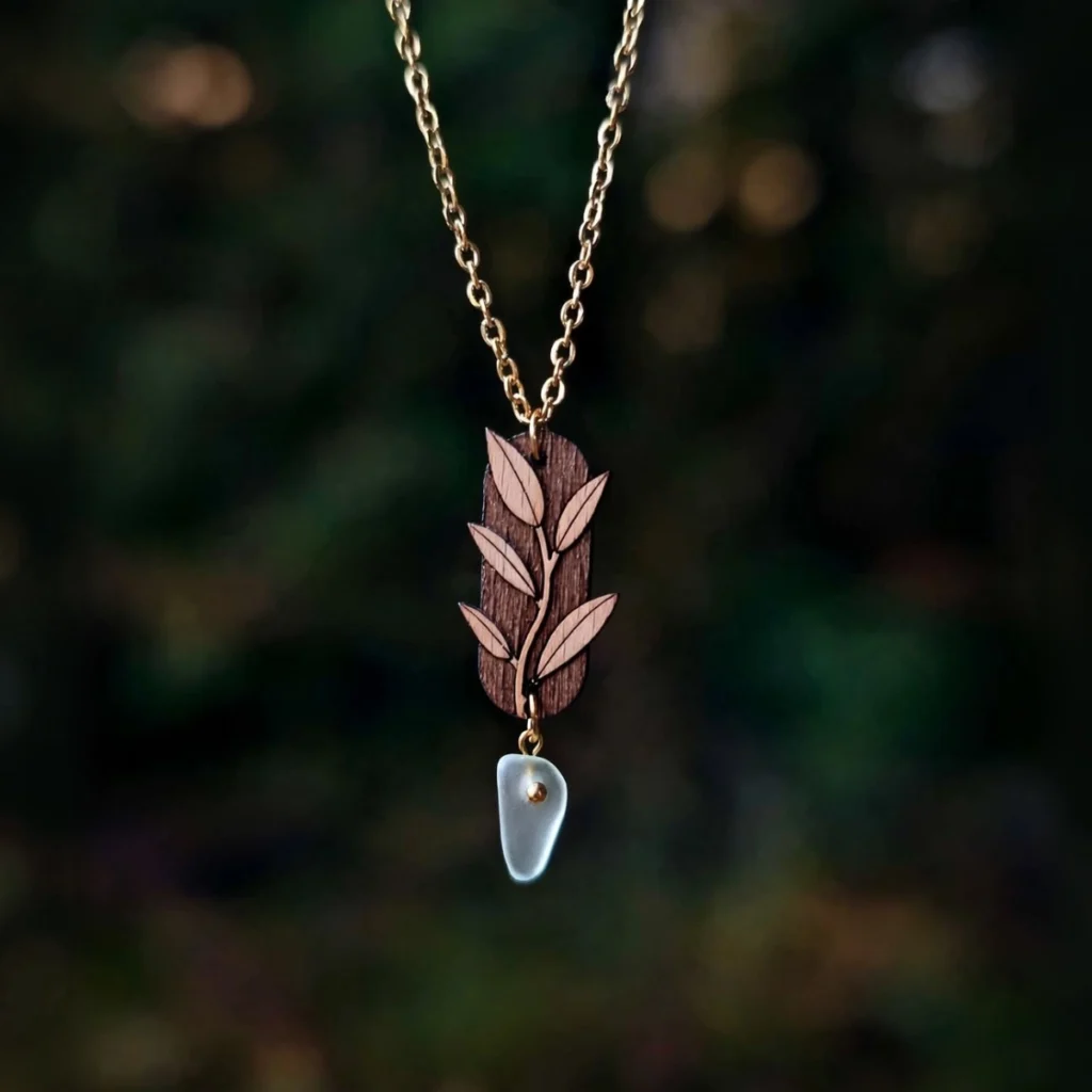 Collier en bois Eden